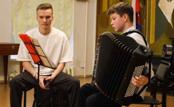 Искусство объединяет таланты Искусство объединяет таланты