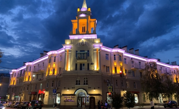 Зотов: Выделенные полосы полностью изменили транспортную систему Воронежа Зотов: Выделенные полосы полностью изменили транспортную систему Воронежа