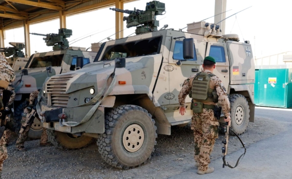 Германия разрабатывает около 320 проектов вооружений и техники